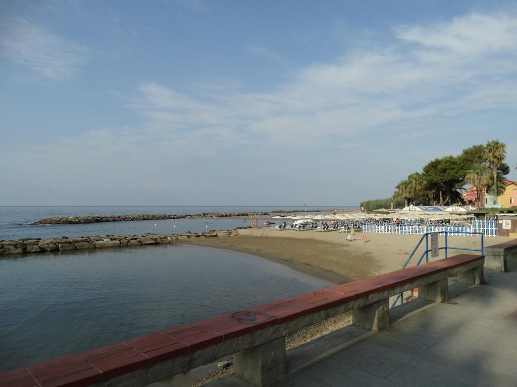 Strada Casai 19 Apartment Riva Ligure Exterior photo